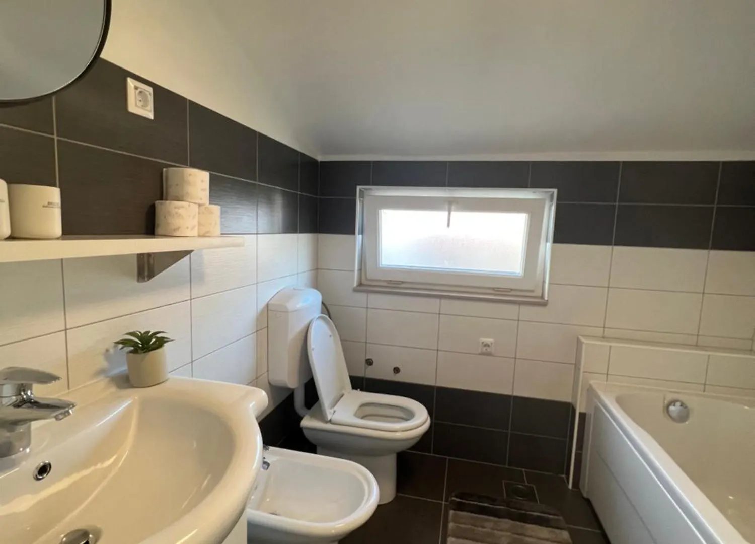 Magnolia Deluxe Home Zadar-With Free Parking, Garden And Terrace Zadar